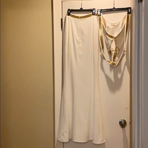 Beautiful 2 piece prom dress. - Picture 2 of 7